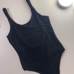 M BOUTIQUE BLACK SIMPLE TANK BODYSUIT